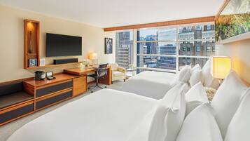 Roupas de cama premium, edredons de pluma, camas com colchões pillow-top