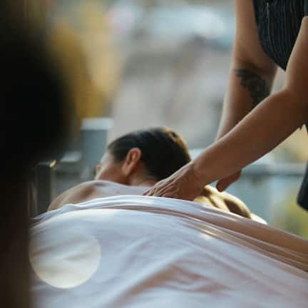 Couples treatment rooms, sauna, hot tub, steam room, body treatments