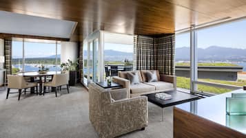 Coal Harbour Suite, 1 King Bed
