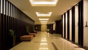 Reception - Holiday Inn Osaka Namba by IHG (Osaka)