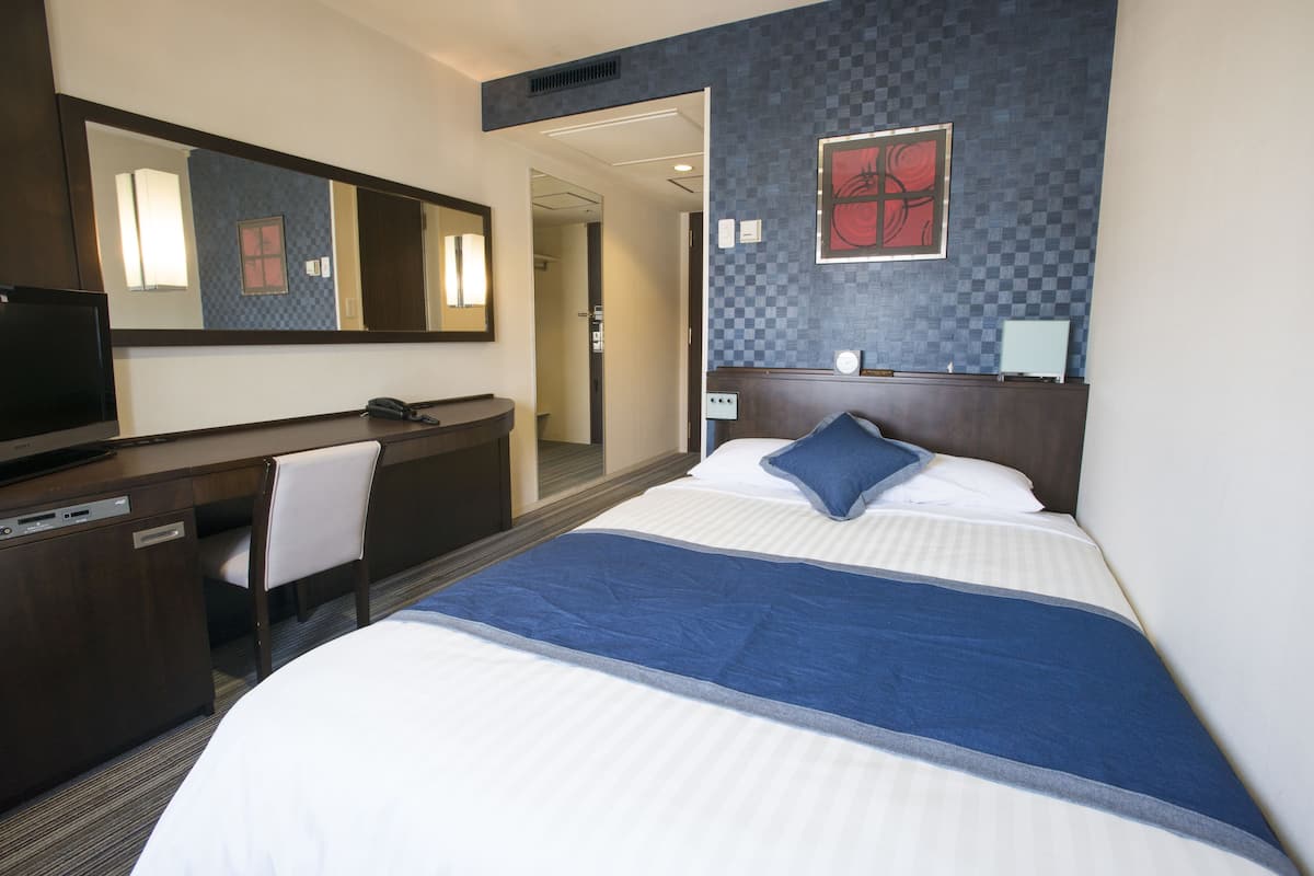 In-room safe, desk, blackout curtains, iron/ironing board