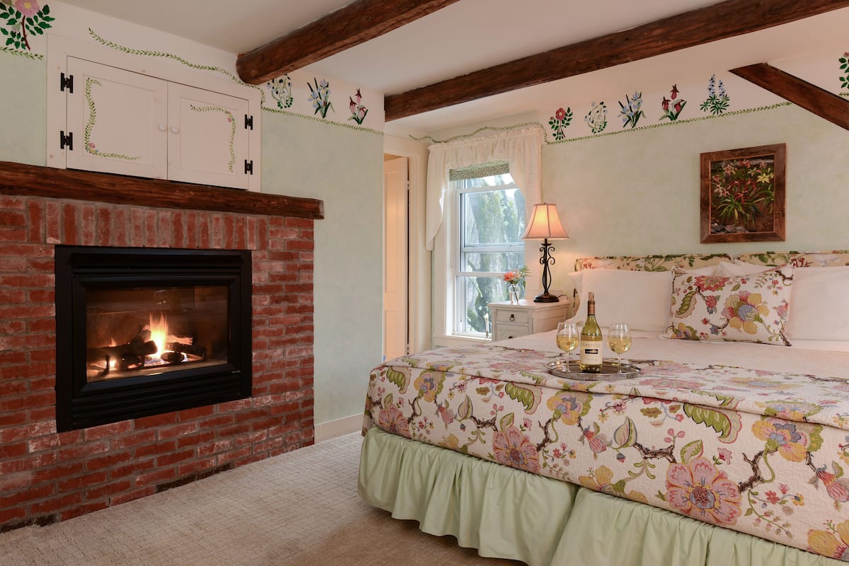 Wildflower Room (Using stairs is required for this guest room) | Premium bedding, memory foam beds, individually decorated