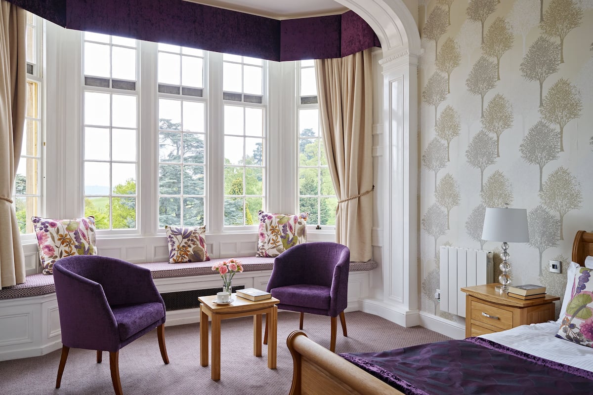 honeymoon suite, 1 king bed, lake view | select comfort beds, desk, iron/ironing board, free wifi