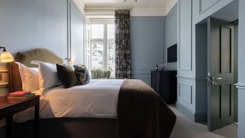 Deluxe Double Room | Select Comfort beds, desk, iron/ironing board, free WiFi