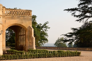 Façana frontal de l'allotjament