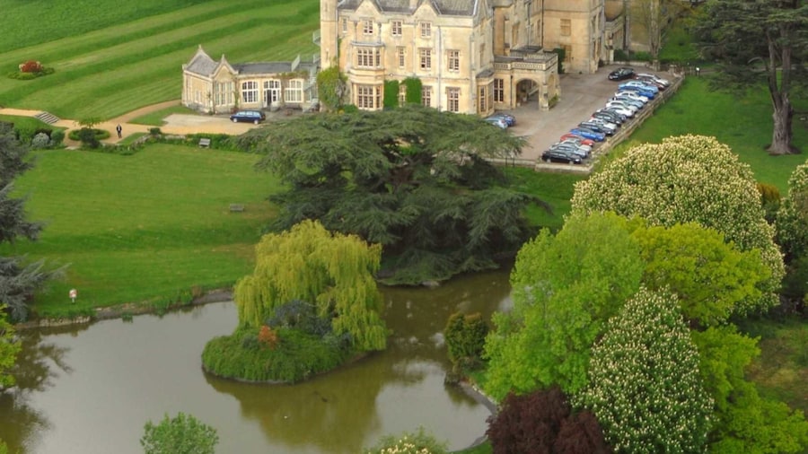 Dumbleton Hall Hotel