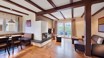 3 habitaciones, muebles diferentes y cortinas blackout