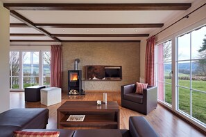 Villa6 Comfort | 3 bedrooms, hypo-allergenic bedding, individually furnished