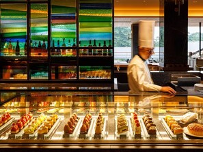 3 restauranter, der serverer morgenmad, frokost og aftensmad