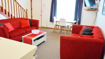 Apartment, 2 Bedrooms | In-room safe, blackout drapes, soundproofing, iron/ironing board