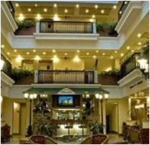Lobby - Savoy Suites (Noida)