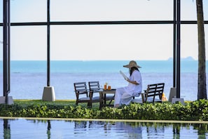 Desayuno buffet todos los días (con cargo) 