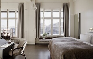 Ropa de cama de alta calidad y cortinas blackout 