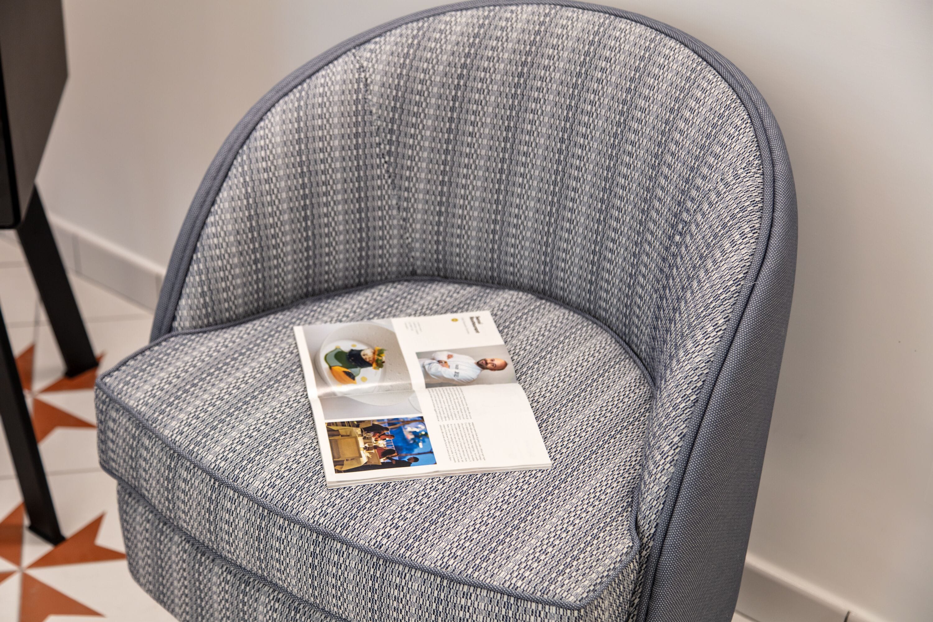 premium bedding, down duvets, minibar, in-room safe