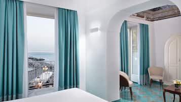 Premium bedding, down duvets, minibar, in-room safe
