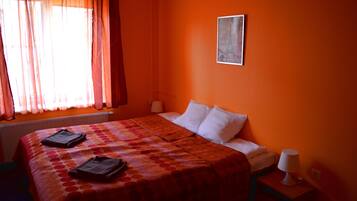 Sistema de insonorización, wifi gratis y ropa de cama