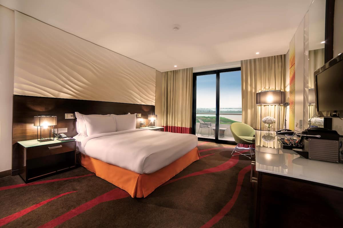 Executive kamer (Lounge Access) | 1 slaapkamer, luxe beddengoed, een minibar, een kluis op de kamer