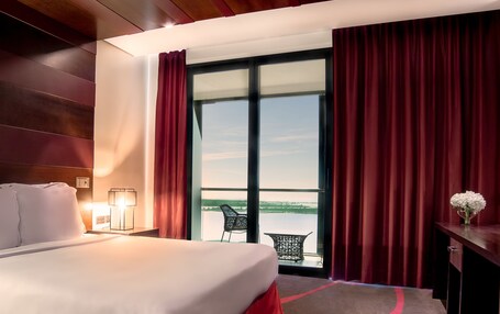 Radisson Blu Hotel, Abu Dhabi Yas Island - Image 43