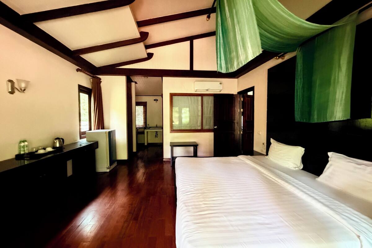 Family Villa, 2 Bedrooms, Terrace, Garden View | Desk, blackout curtains, iron/ironing board (on request)