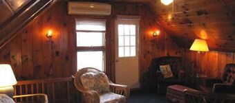 Bradford House and Motel