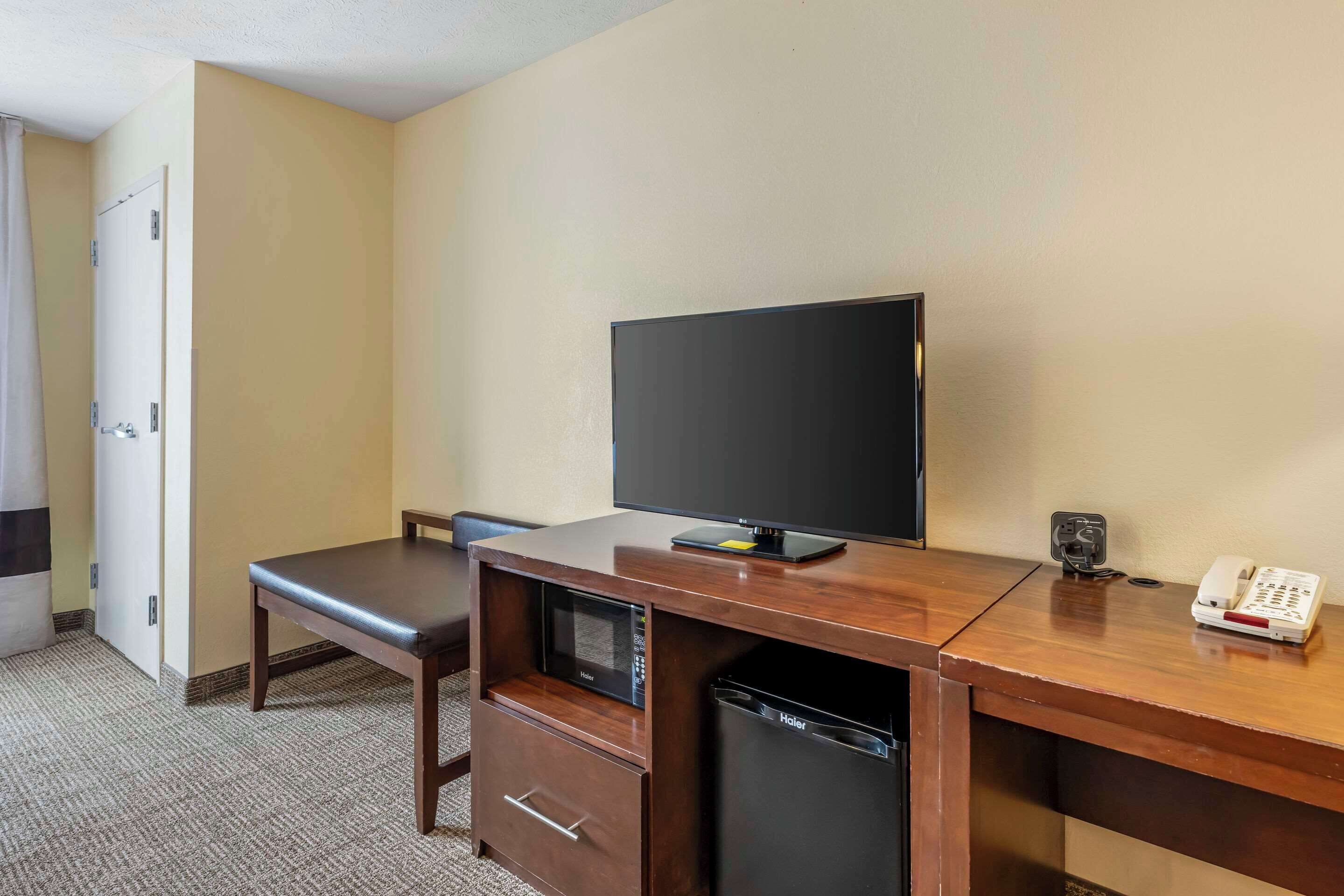 suite, non smoking (2 queen bed with sofabed) | hypo-allergenic bedding, desk, laptop workspace, blackout curtains