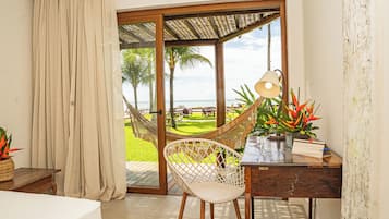 MAR INFANTIL | Cofres nos quartos, escrivaninha, Wi-Fi de cortesia, roupa de cama