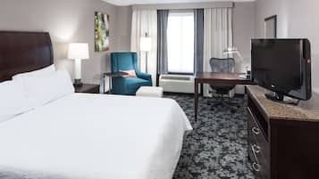Premium bedding, in-room safe, desk, laptop workspace