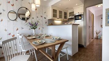 Apartment 6 people - 2 bedrooms - Duplex - Balcony | Dining room
