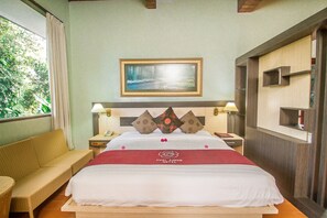 วิลล่า, สระว่ายน้ำส่วนตัว | มินิบาร์, ตู้นิรภัยในห้องพัก, โต๊ะทำงาน, Wi-Fi ฟรี