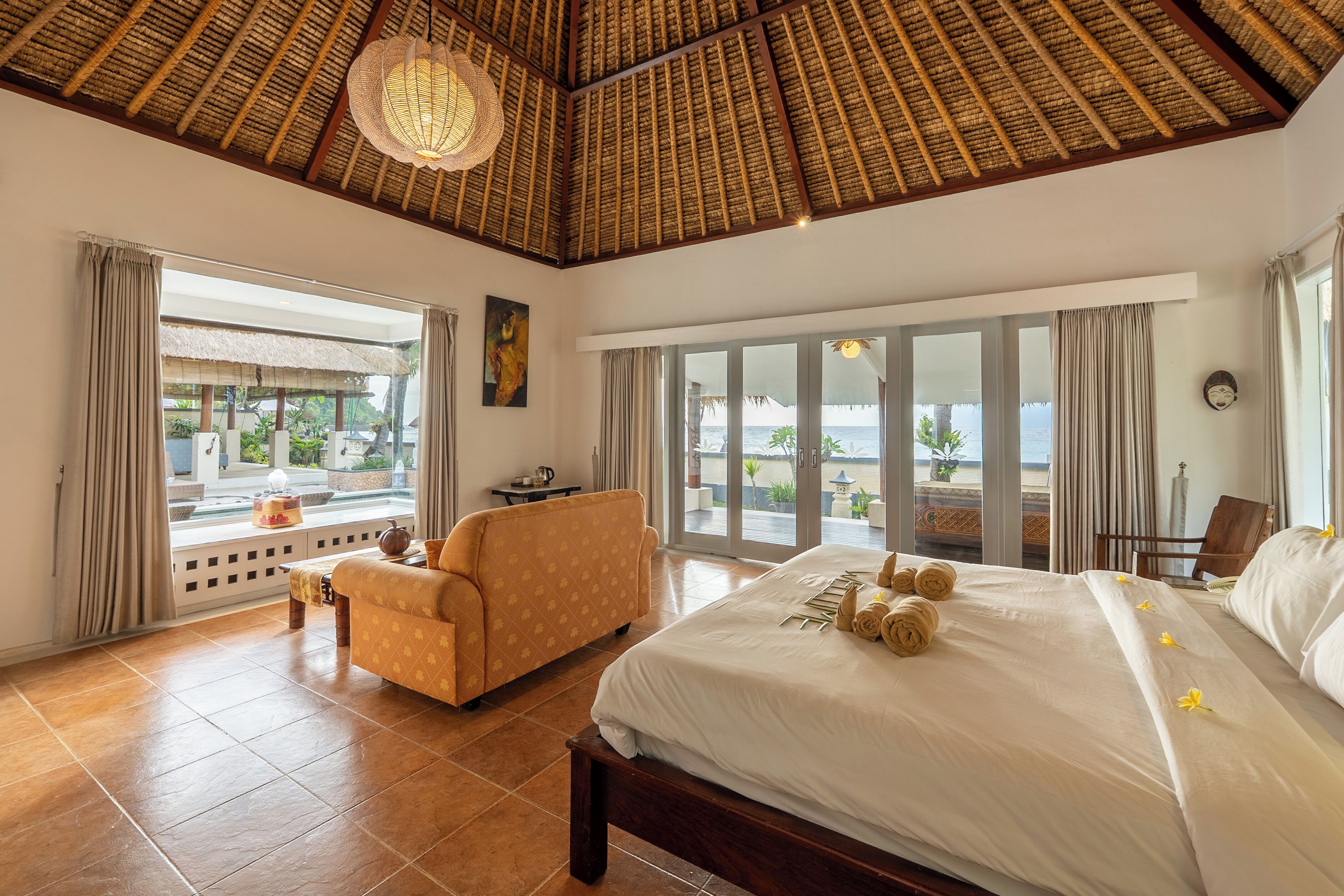 Minibar, in-room safe, desk, soundproofing