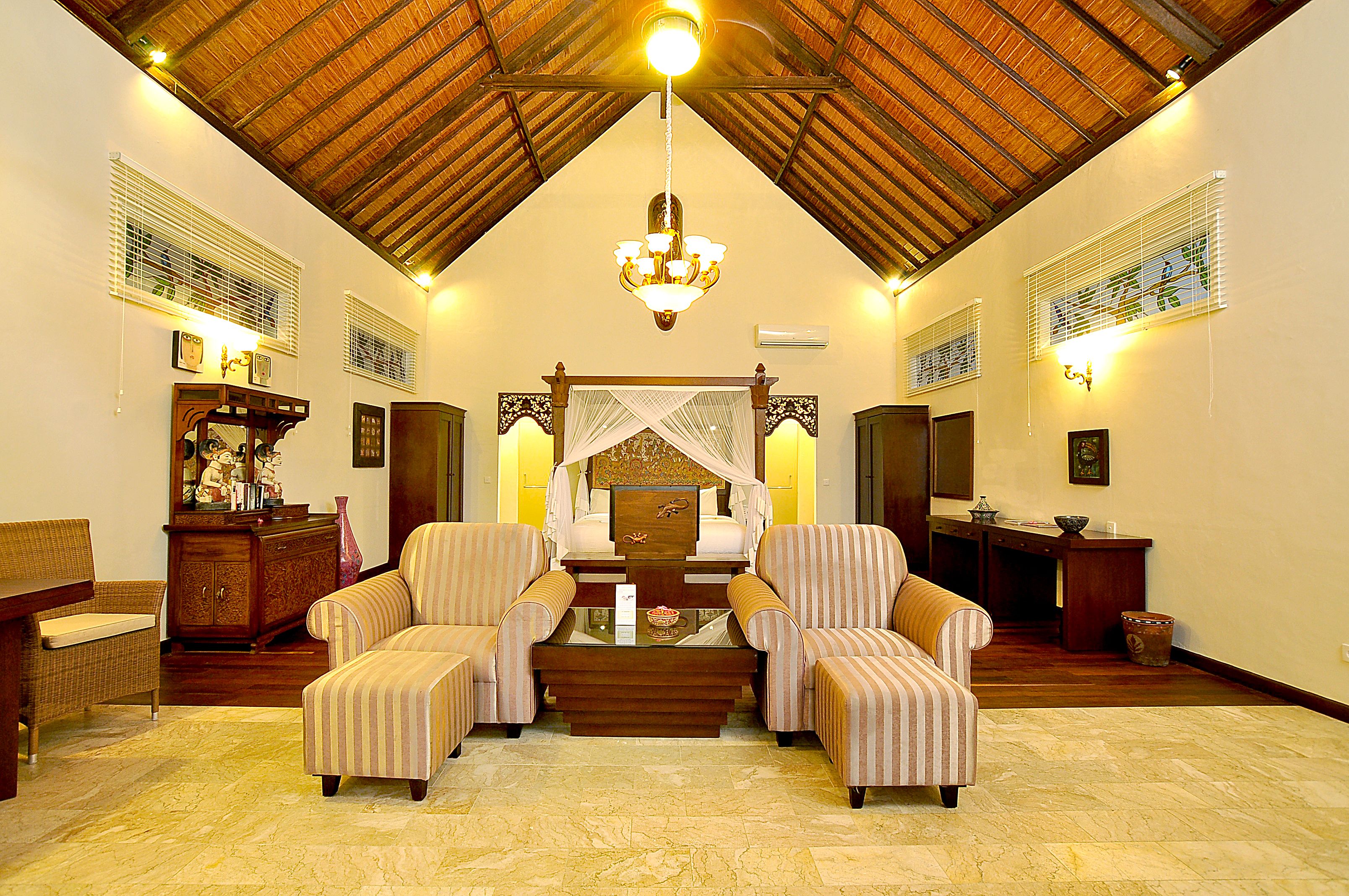 royal suite | living area | fireplace