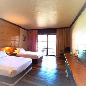 Deluxe Twin Room with Garden View | Minibar, desk, free WiFi