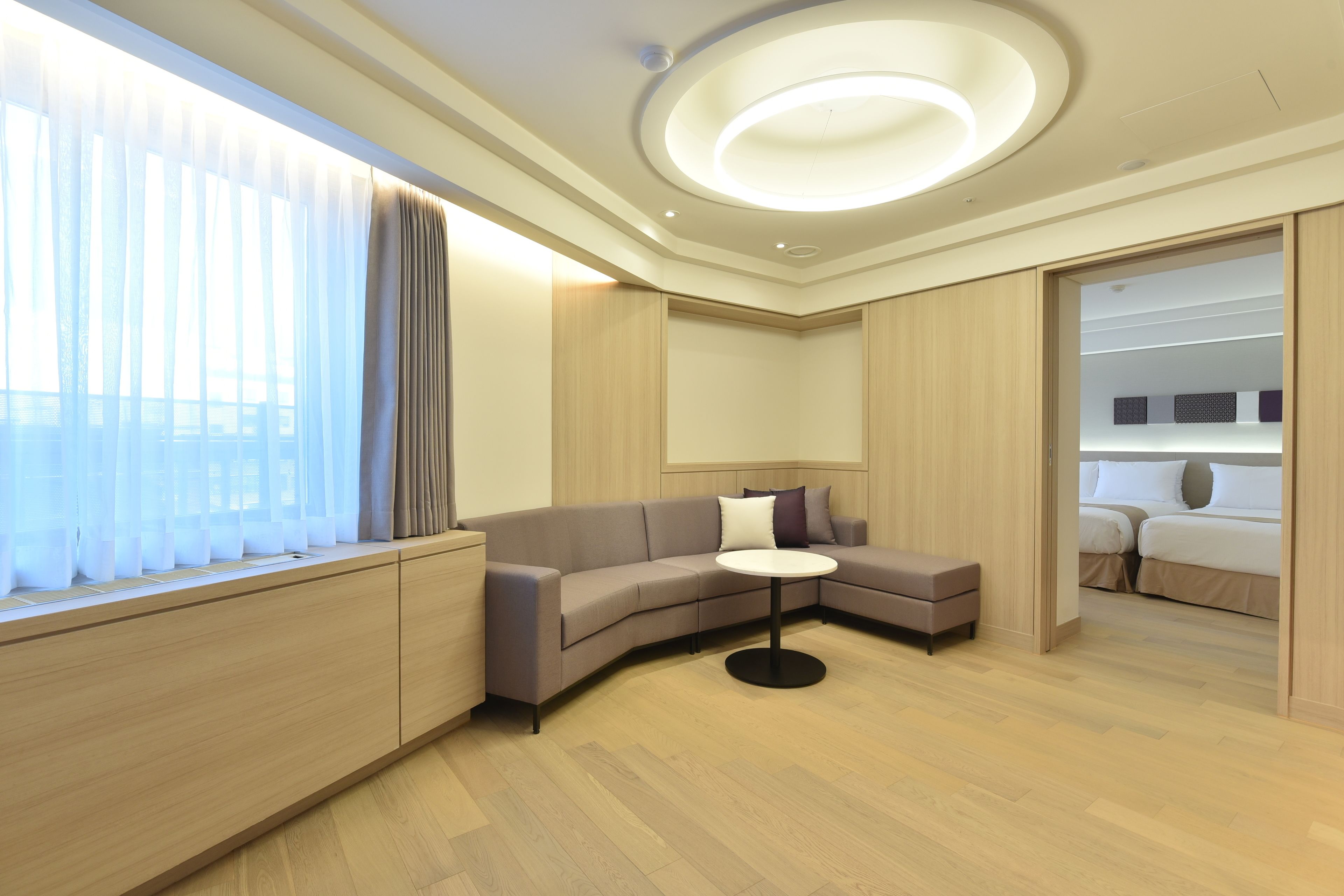 twin suite  | 1 bedroom, down duvets, in-room safe, laptop workspace