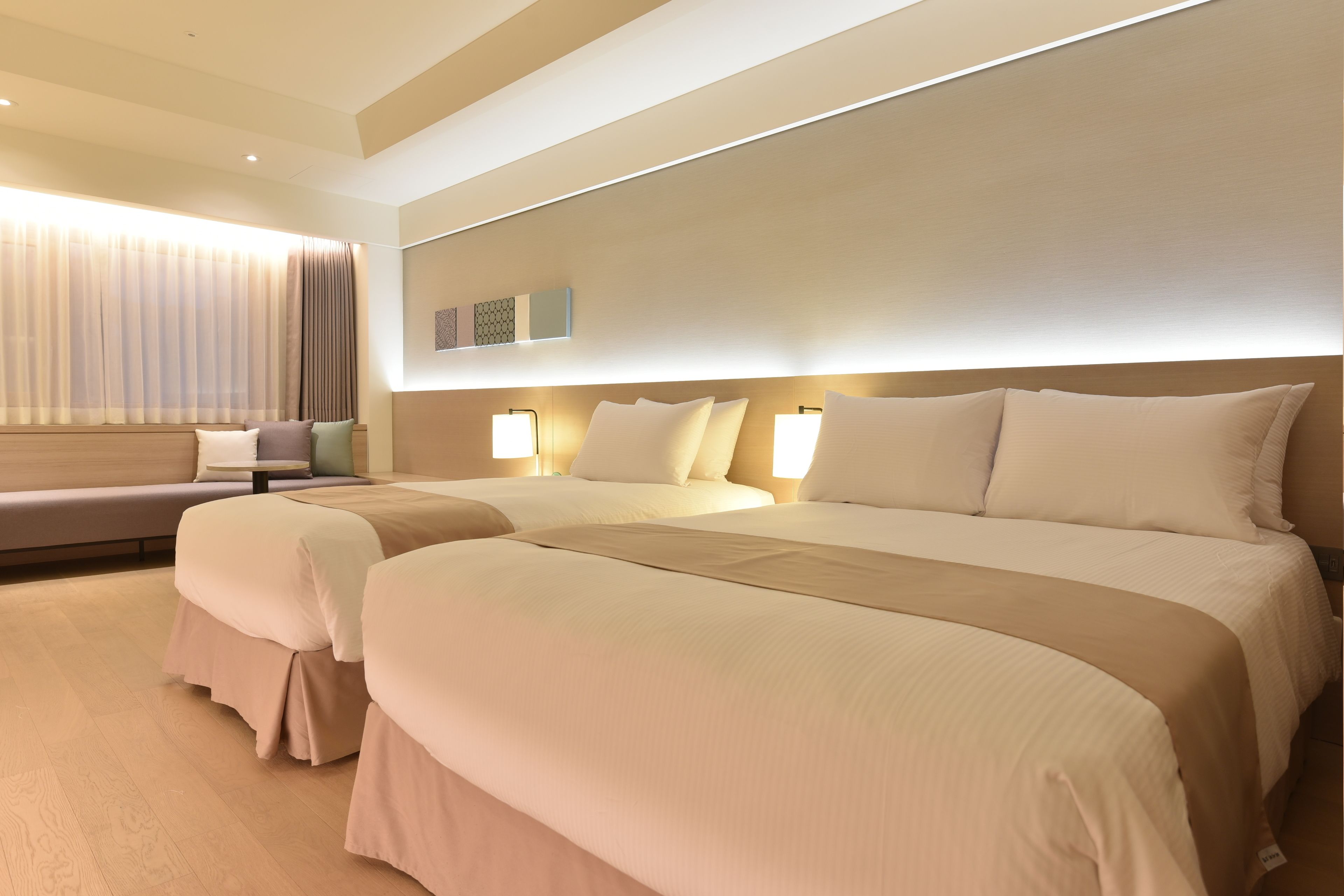 Photo - Pacific Hotel