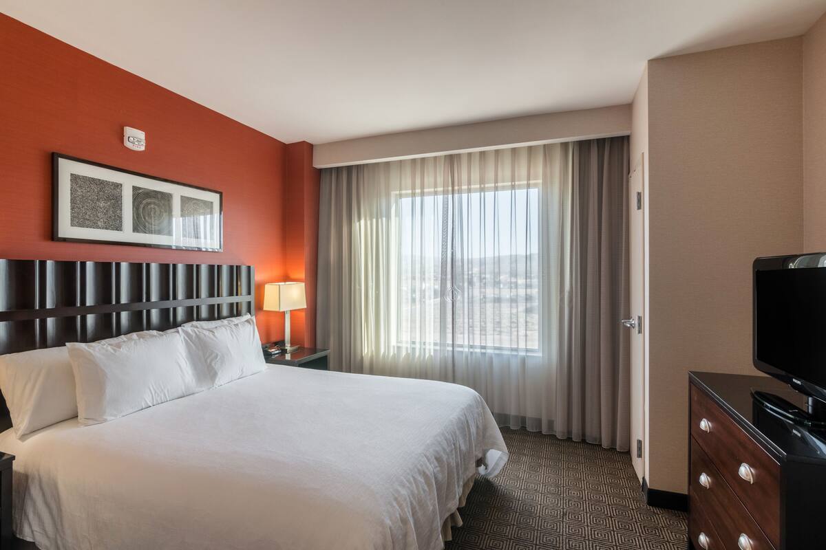 1 bedroom, down comforters, Select Comfort beds, in-room safe