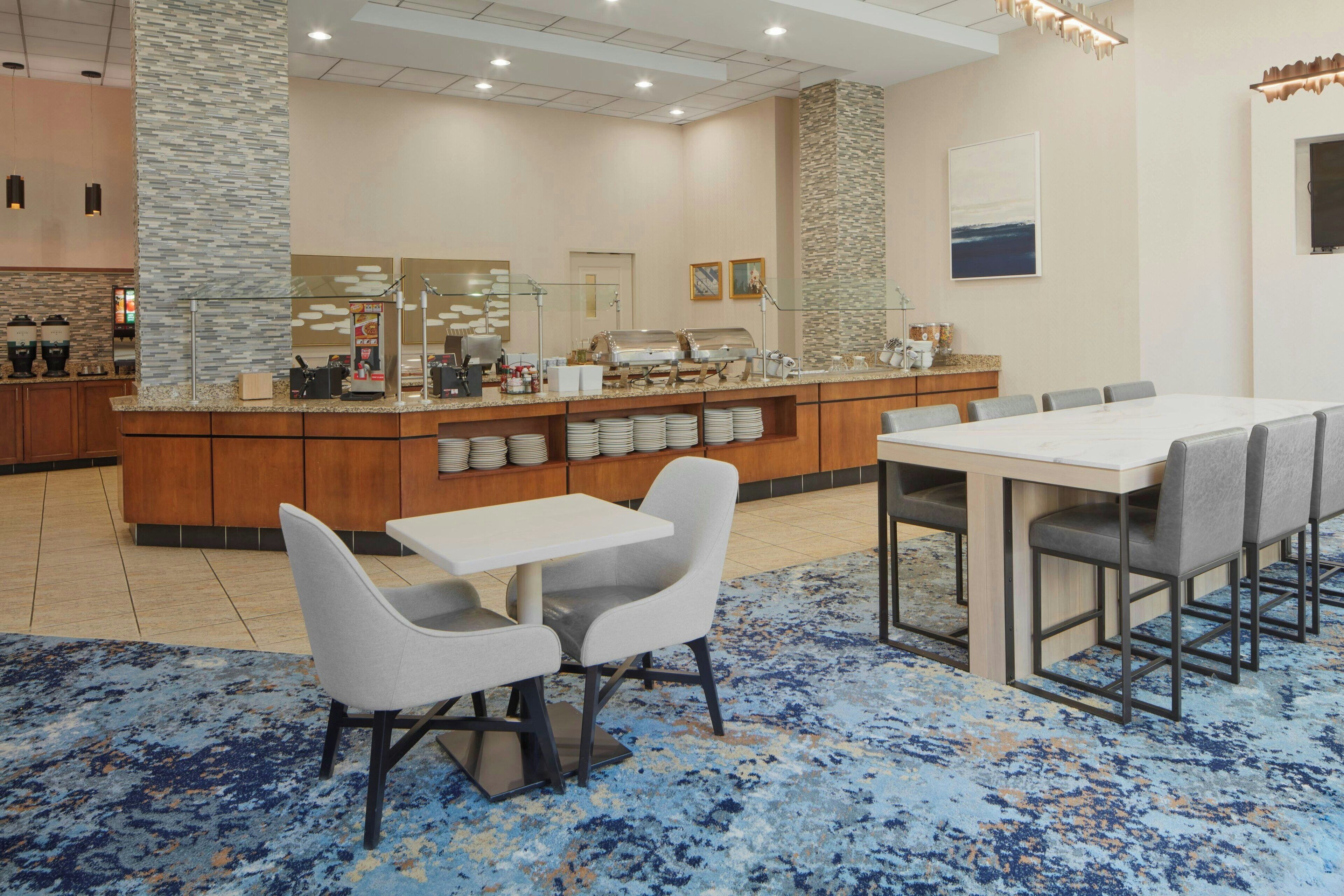 free daily continental breakfast