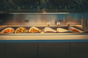 Gratis frukostbuffé varje dag