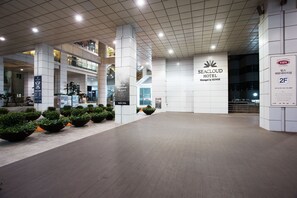 Property entrance - Haeundae Seacloud Hotel Residence (Busan)