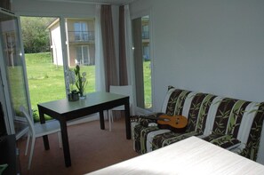 Lydisolert og sengetøy