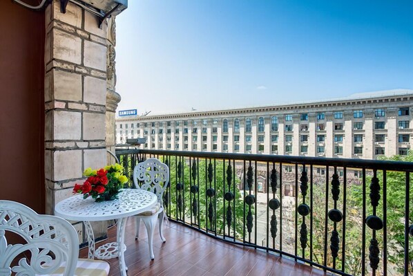 Standard Apartment | Balcony