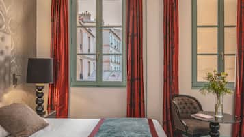 Classic Double Room | In-room safe, individually decorated, individually furnished