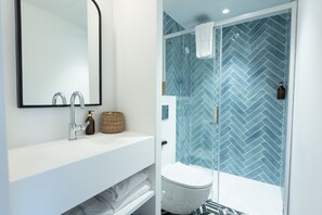 Chambre Double Deluxe | Salle de bain