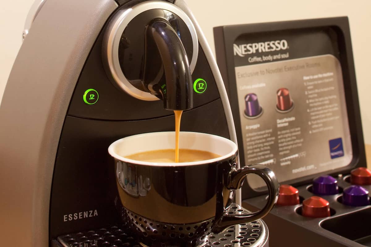 Executive Room (1 King Bed and 1 Double Sofa bed) | Minibar, in-room safe, desk, laptop workspace