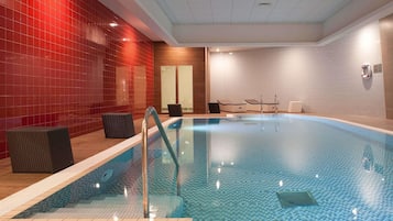 Piscine couverte