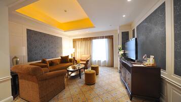 Couette en duvet d'oie, minibar, coffres-forts dans les chambres, bureau