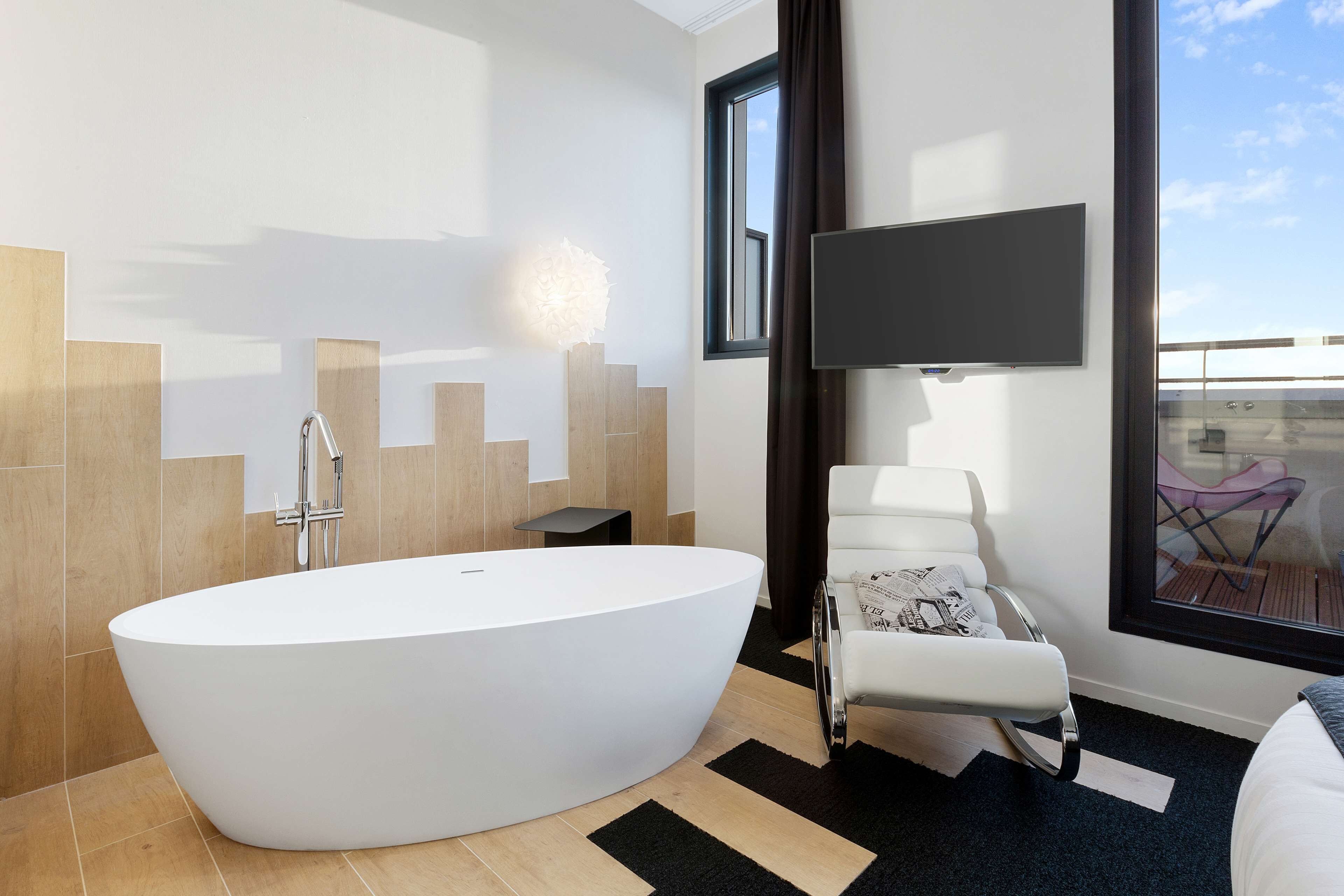 junior suite, 1 king bed, non smoking, terrace | bathroom | hair dryer, towels