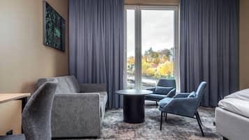 Pillow-top beds, minibar, in-room safe, desk