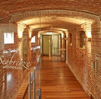 Se sirven desayunos y cenas, cocina local