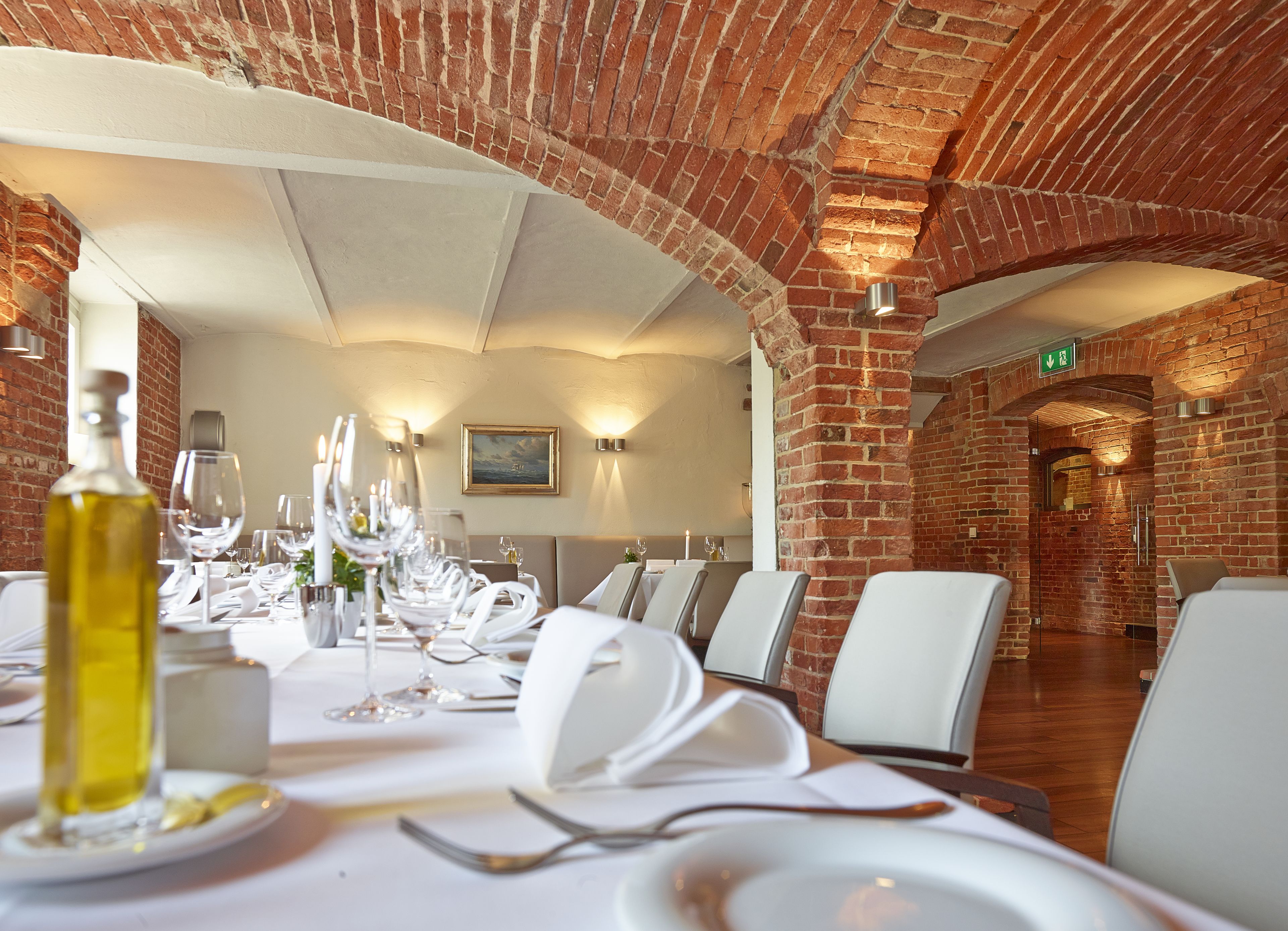 Frühstück und Abendessen, lokale Küche