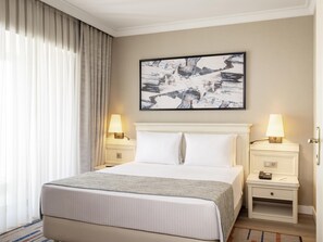 Minibar, in-room safe, desk, soundproofing